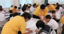 電子製作の様子