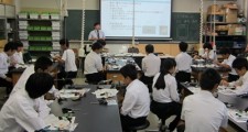 【沼津高専】中学生のための体験授業写真1