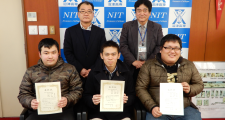 優秀プレゼンテーション賞を受賞した学生