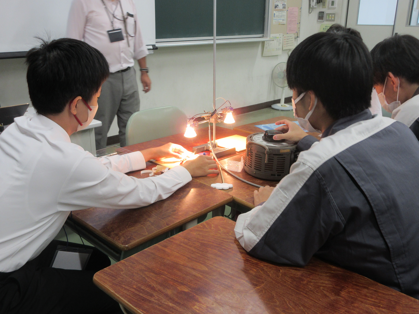 中学生のための体験授業E20241013
