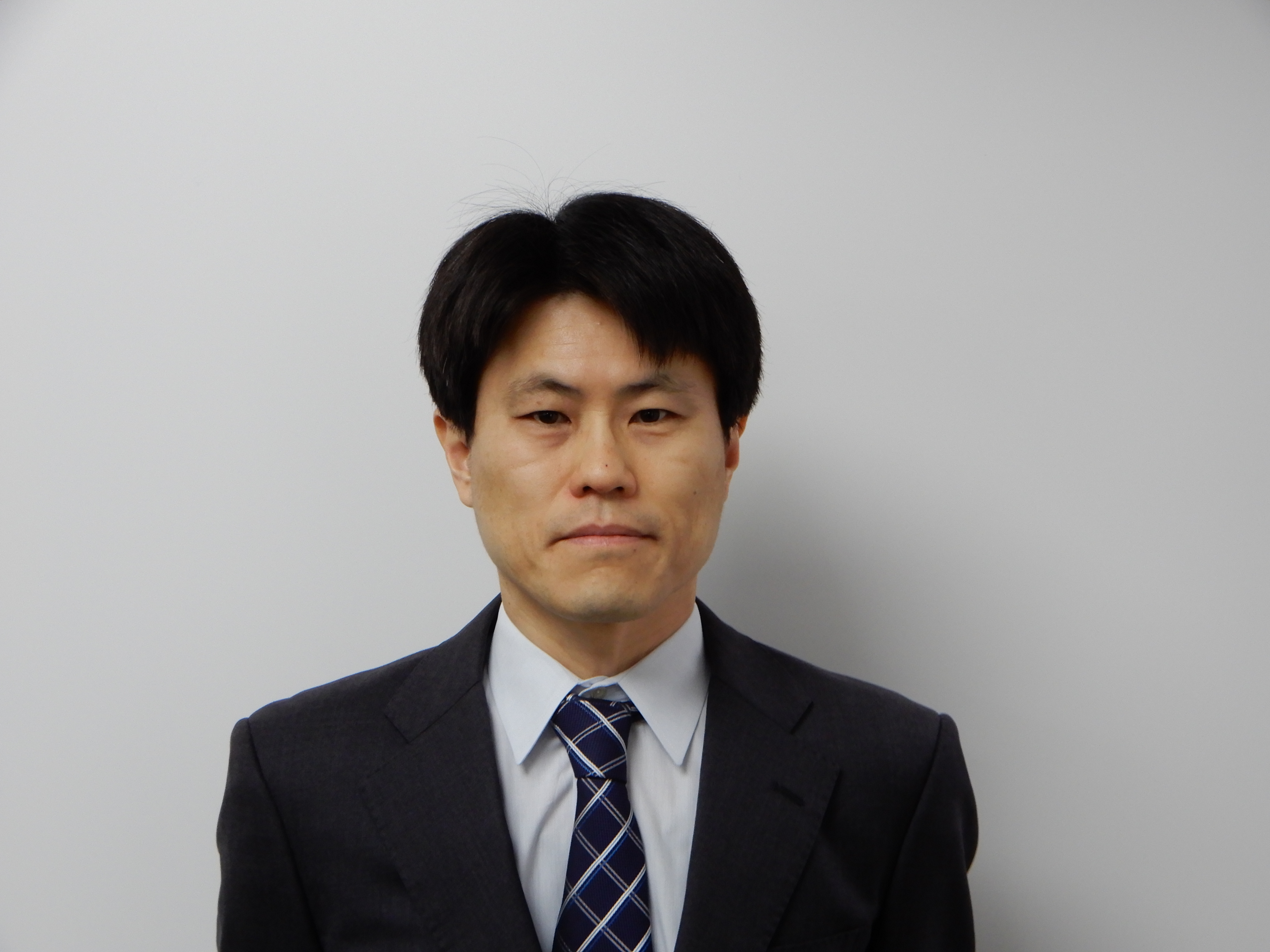 物質工学科　井内 哲
