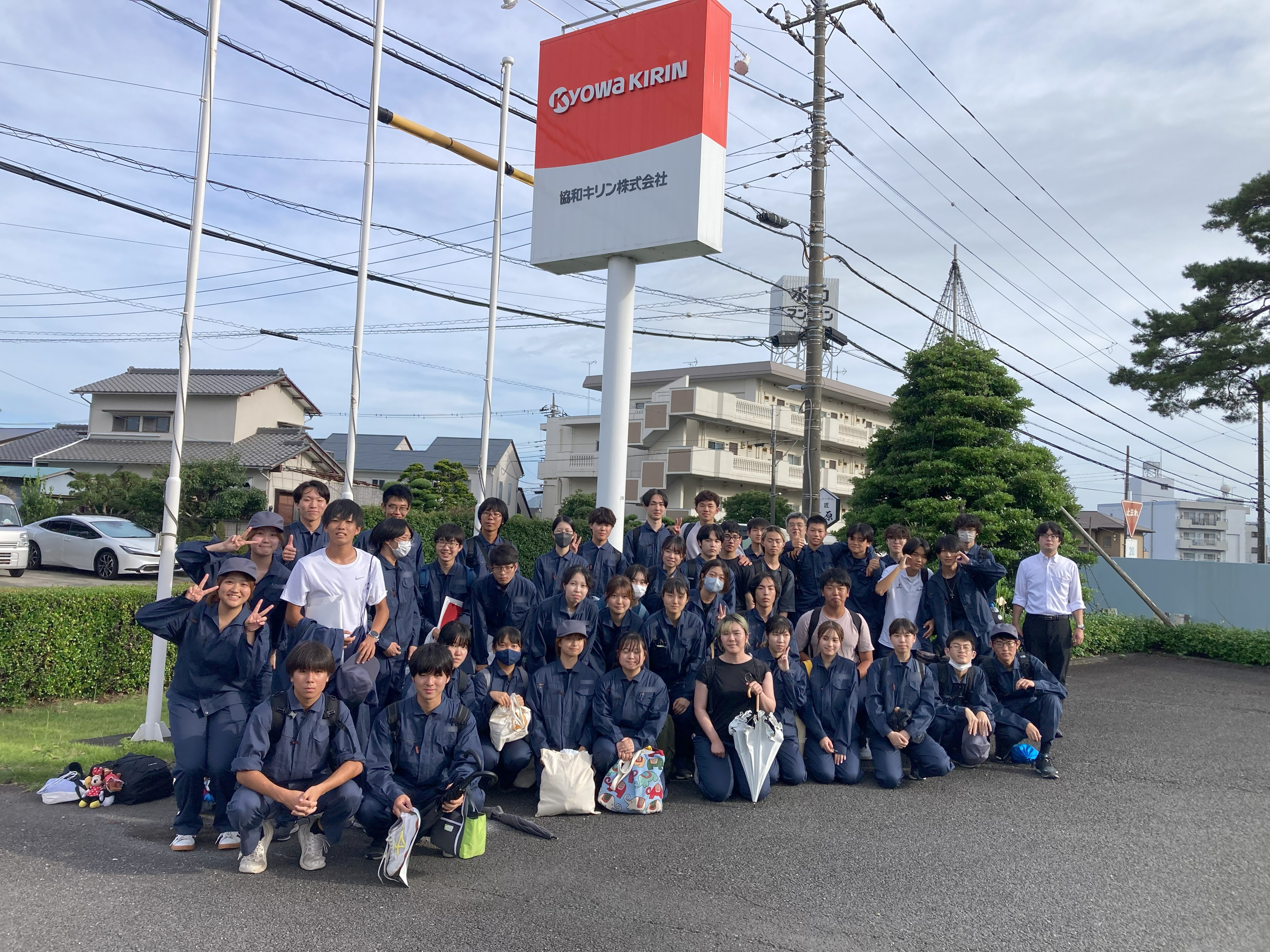 物質工学科2年生企業訪問