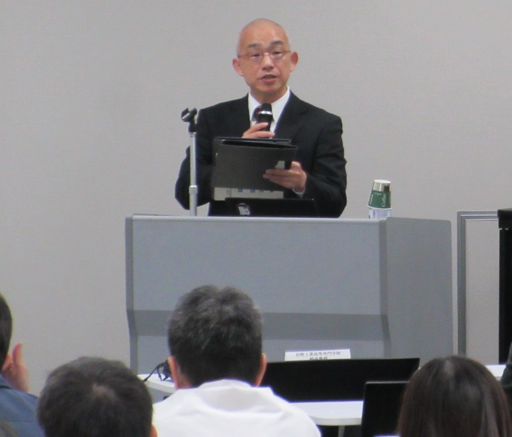 校長補佐（研究主事）