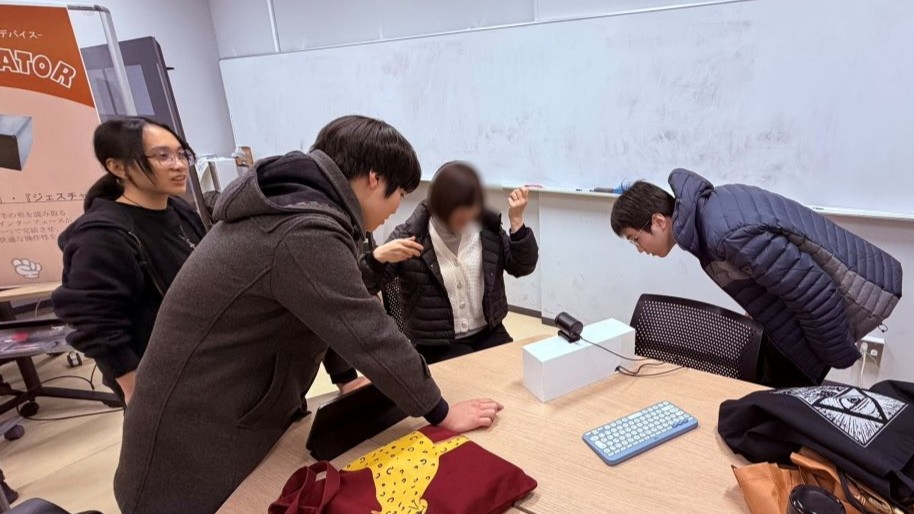 制御情報工学科4年生の創造設計作品発表会