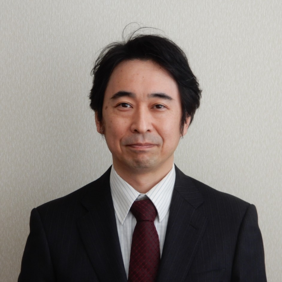 電子制御工学科長　大庭 勝久