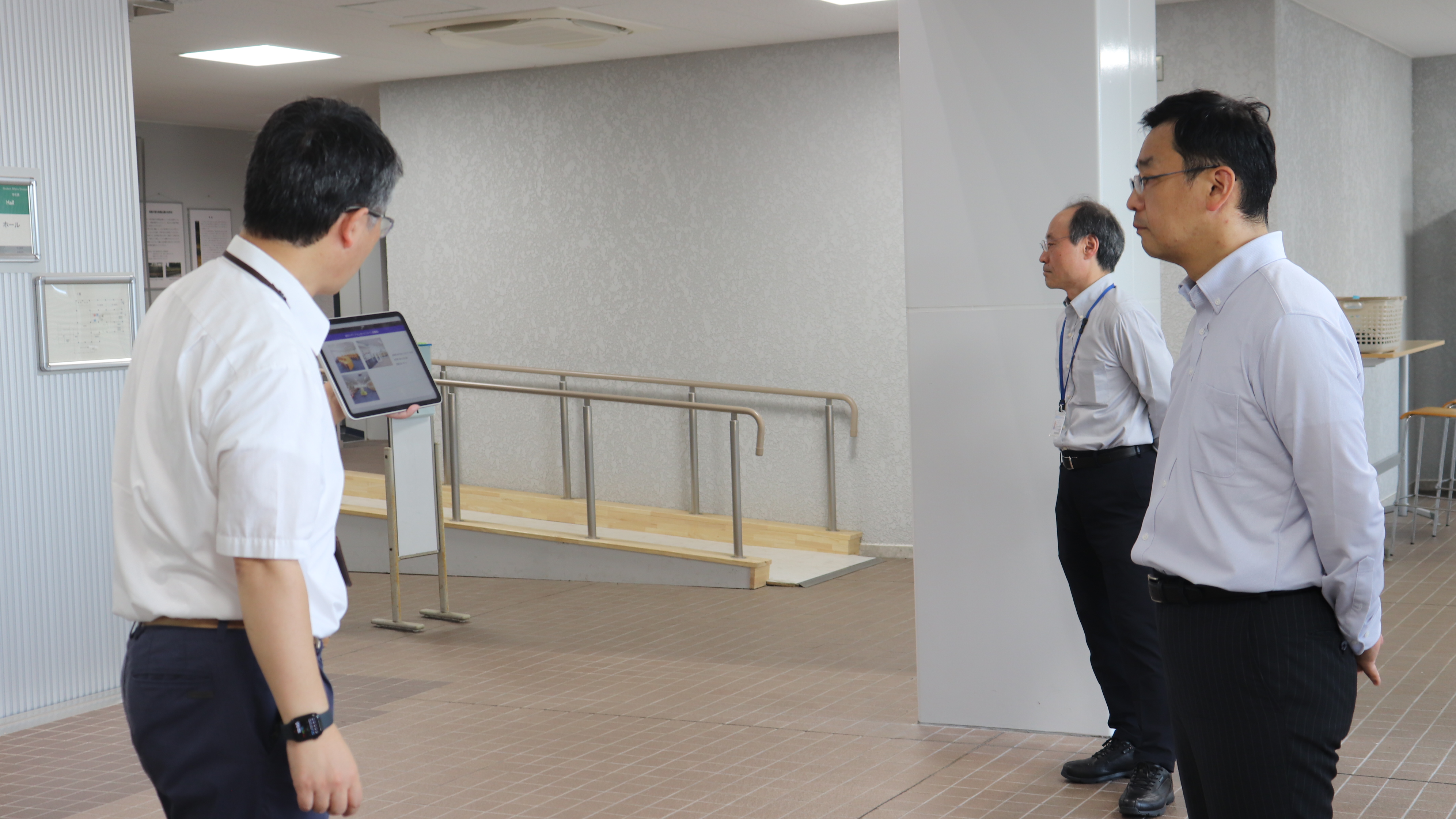 沼津高専とともに歩む議員連盟が本校を視察