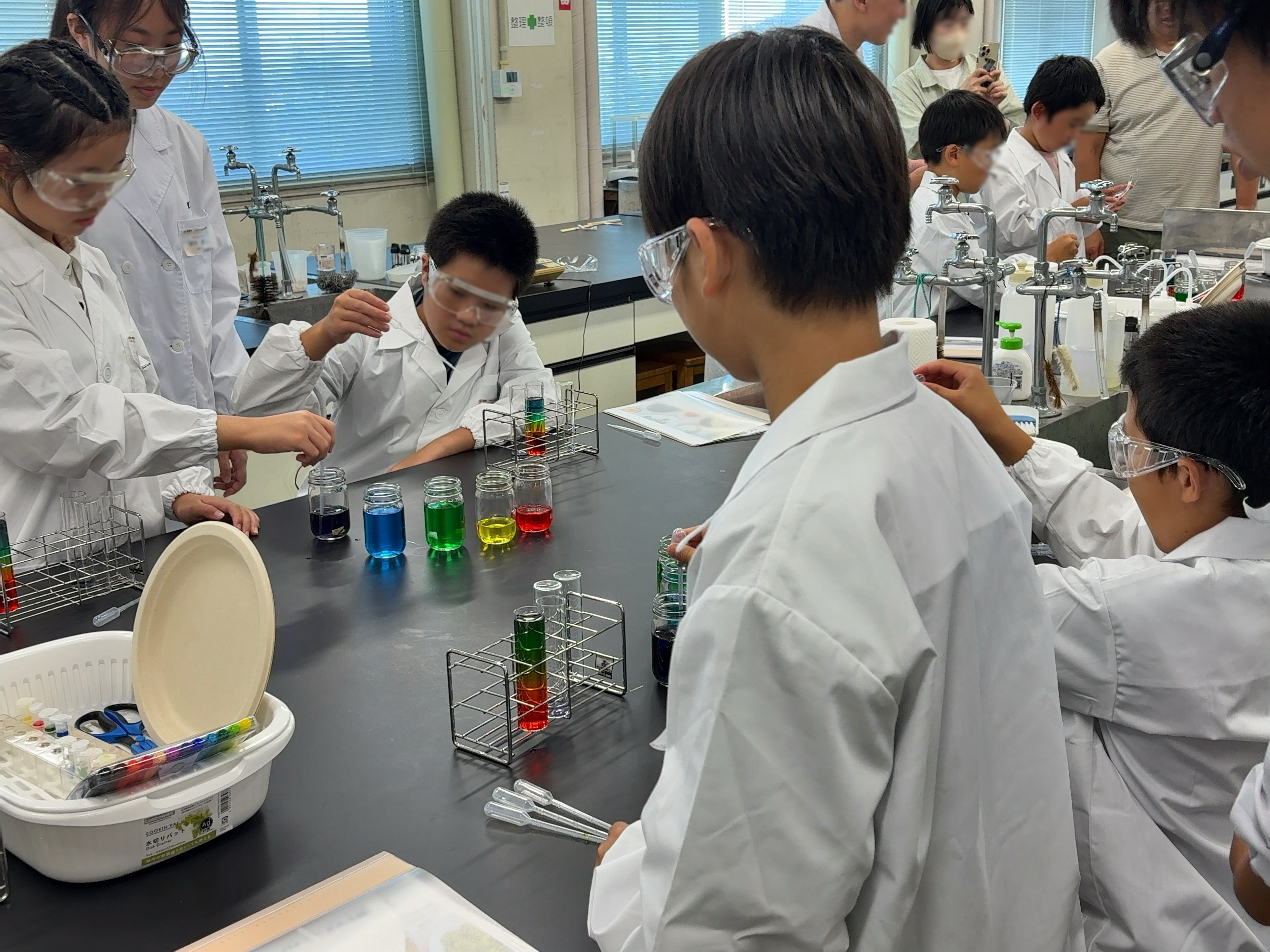 公開講座「小学生のための化学実験講座」